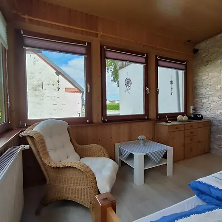 Storchenblick In - Ebenerdige In Ruhiger Umgebung